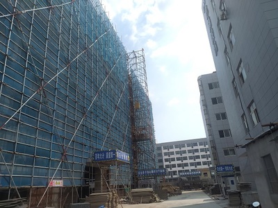 華通一體化智慧工業園區新建綜合大樓順利結頂